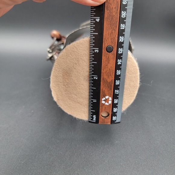 Novelty Wine Bottle Holder Metal Art‎ Lovers Flowers and Chocolate Rustic - Picture 11 of 13